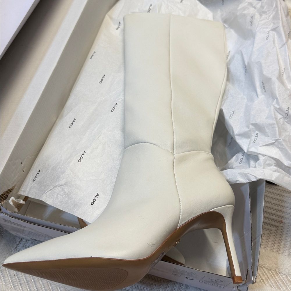 Aldo Laroche Boot - Picture 7 of 11